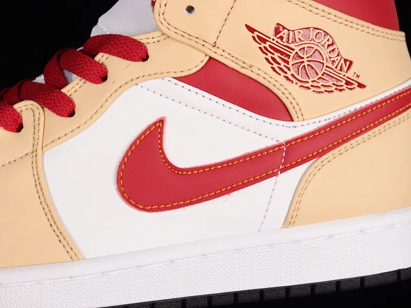 All Categories Air Jordan Jordan Series Basketball Shoes Air Jordan 1 Mid Air Jordan 1 Mid "Beige Red" AJ1 Joe 1 Curry Yellow Zhongbang Basketball Shoes 554724-201